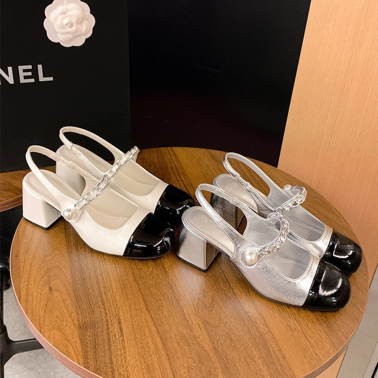 Damen Pumps mit modischem Ketten-Detail und elegantem Blockabsatz