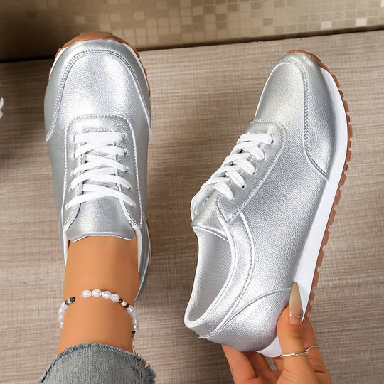 Damen modischer Metallic-Sneaker mit dämpfender Leichtsohle und rutschfester Profilgummisohle Shop Nory