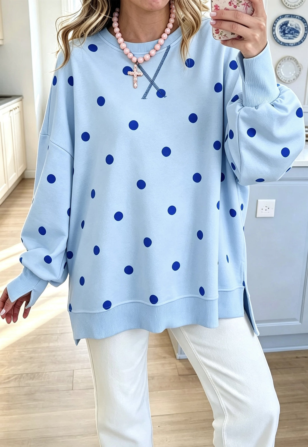 Damen Oversize-Sweatshirt mit Puffärmeln, Polka-Dots und Seitenschlitzen Shop Nory