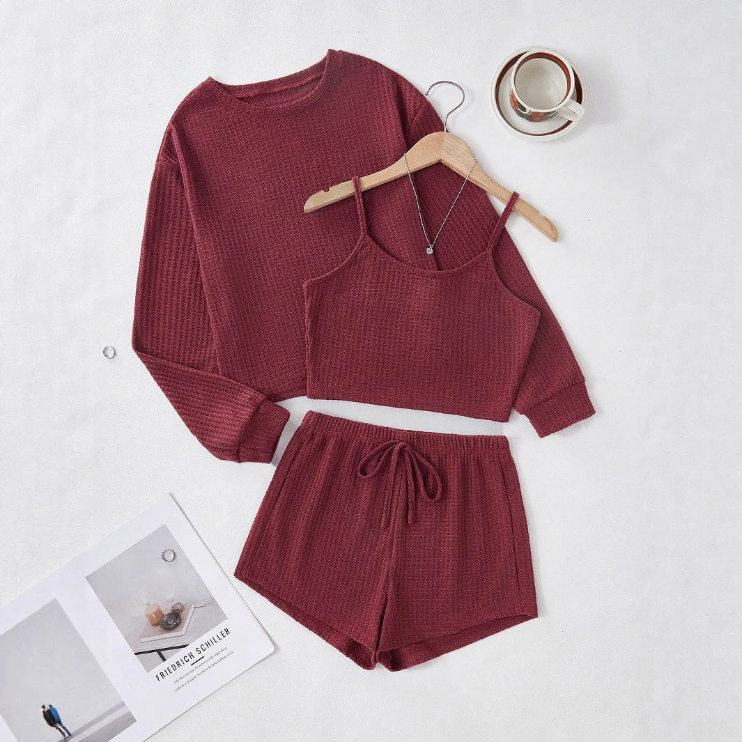 Damen Dreiteiliges Waffelstrick‑Lounge‑Set mit Cropped‑Pullover, Spaghettiträger‑Top und hochtaillierten Shorts Shop Nory