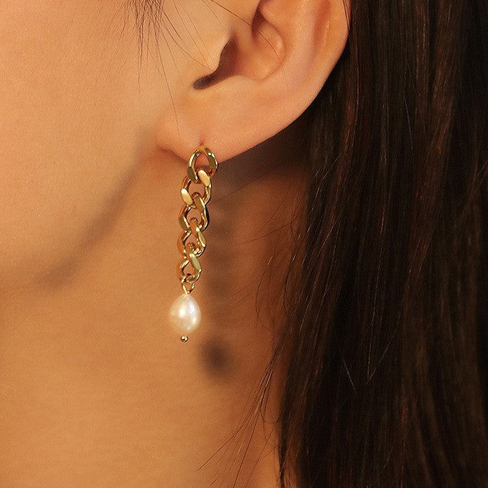 Damen Hängende Ohrstecker mit luxuriösem Kettendesign und Perlenschmuck Shop Nory