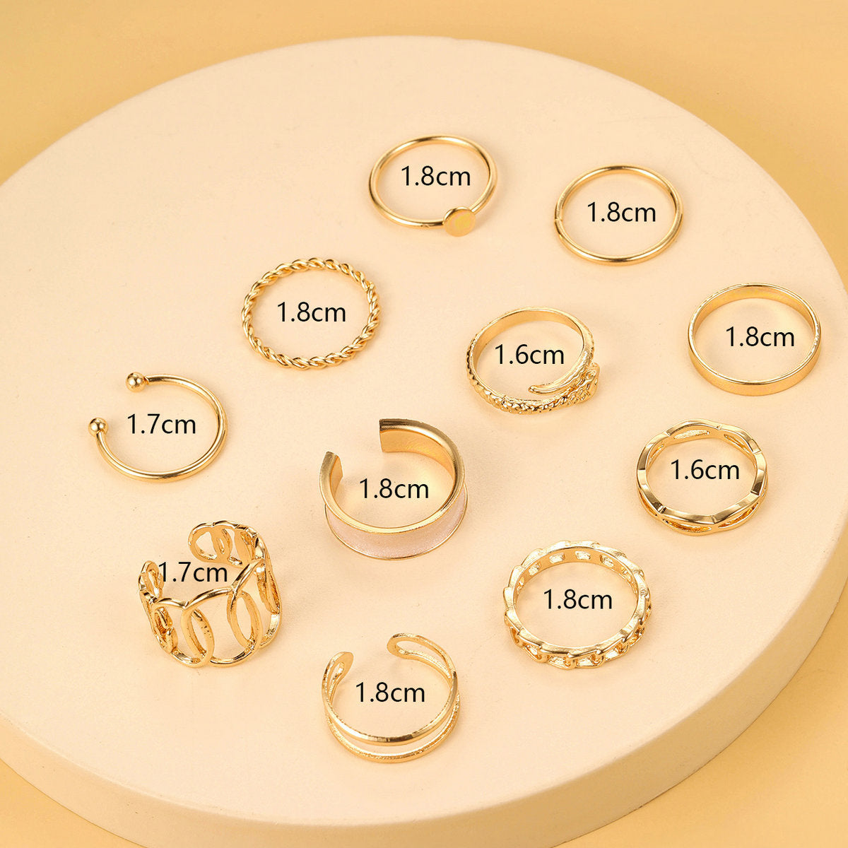 Damen Ring-Set mit vielseitigen Designs und filigranen Details Shop Nory