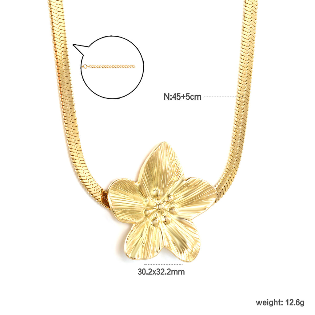 Damen Halskette mit kunstvollem Blumenanhänger aus hochwertigem Edelstahl Shop Nory