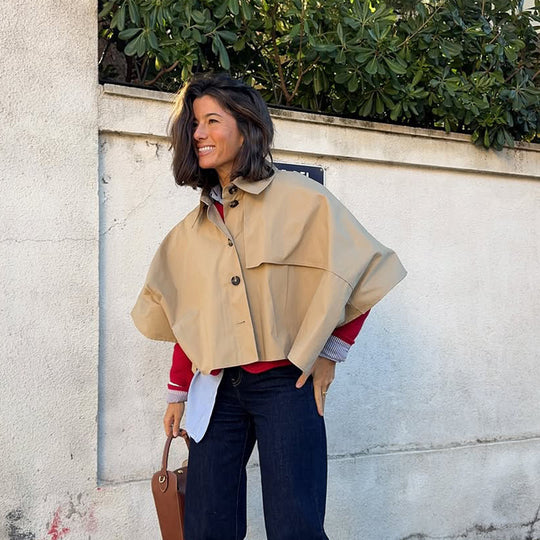 Damen kurze wasserabweisende Capejacke im Trench-Stil mit weitem Umlegekragen Shop Nory