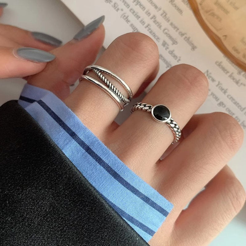 Damen zierlicher, geschlungener Silberring mit eleganter Textur Shop Nory