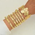 Damen Armband-Set mit einzigartigen floralen Designs und eleganten Texturen Shop Nory