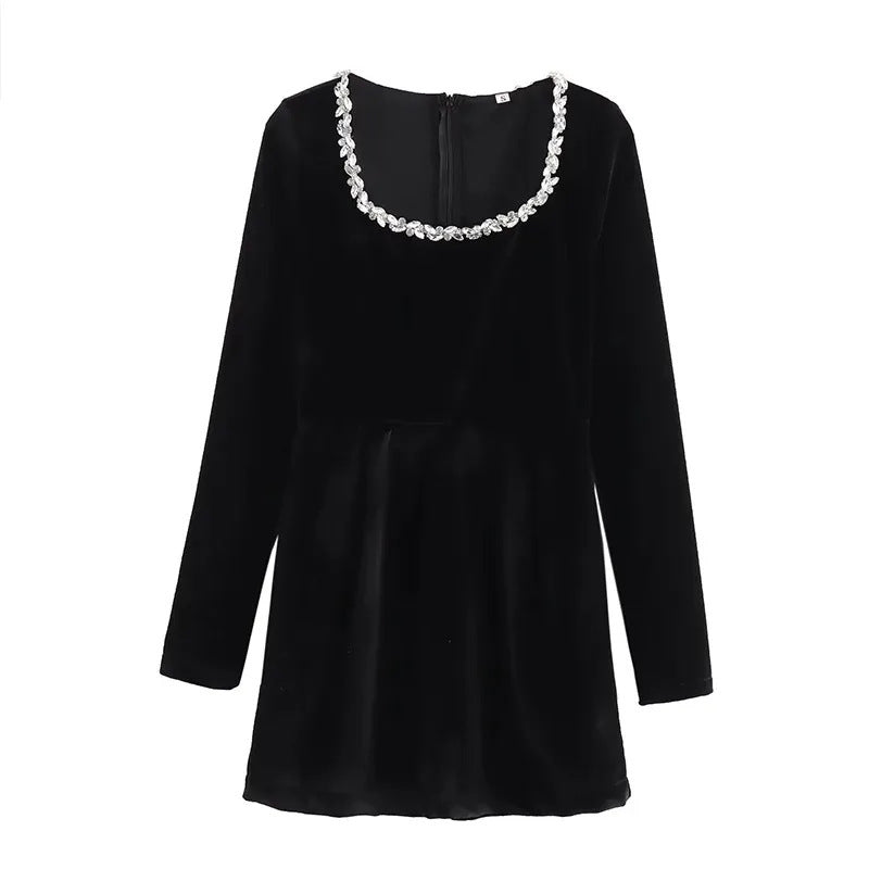 Damen Samt‑Minikleid mit quadratischem Ausschnitt, Perlenblütenbesatz und A‑Linien‑Silhouette Shop Nory