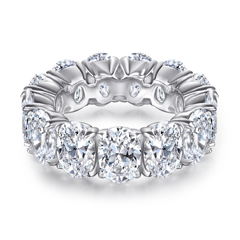 Damen Eleganter und funkelnder Verlobungsring mit ovalem Diamanten Shop Nory