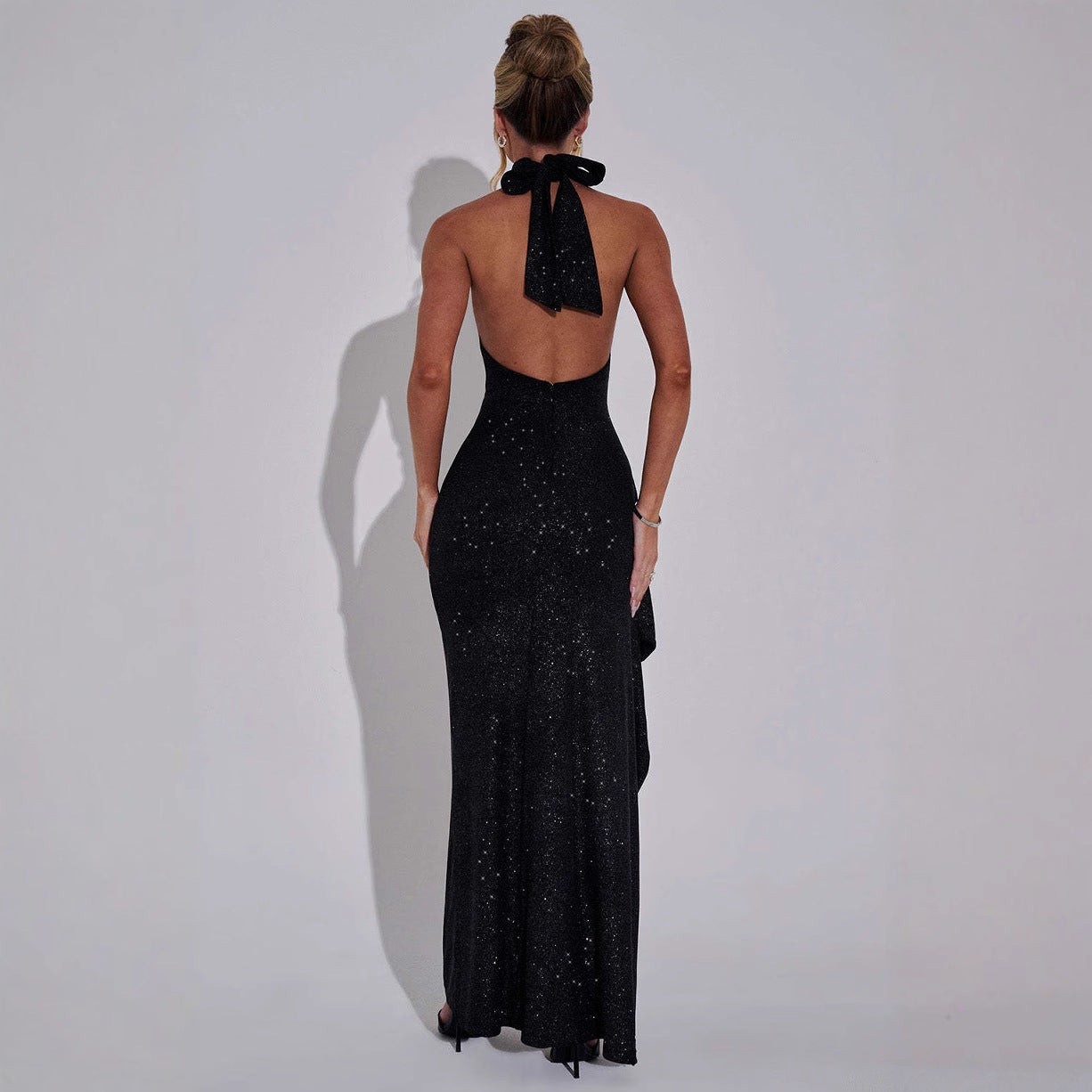 Damen Elegantes Abendkleid mit hohem Schlitz und Glitzerdetails