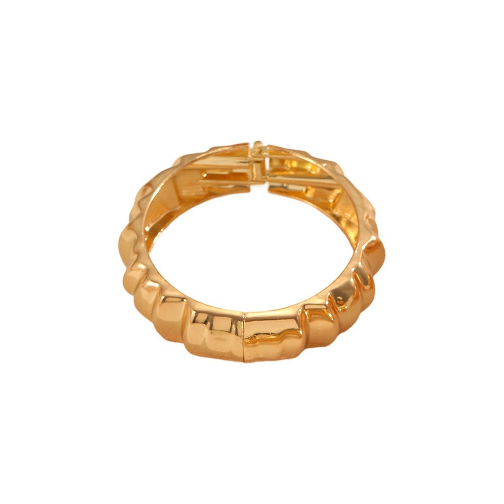 Damen Offener Armreif mit modernem, elegantem Design Shop Nory