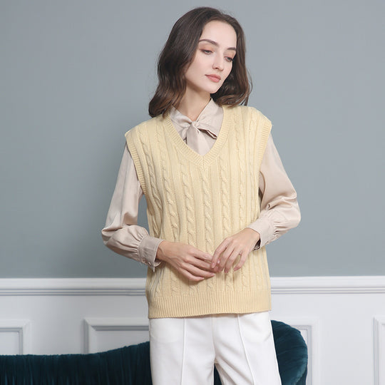 Damen Klassische Zopfmuster-Strickweste mit schmaler Passform und V-Ausschnitt Shop Nory