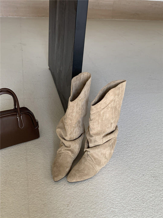 Damen modische Stiefel mit gerafftem Schaft und spitzem Absatz