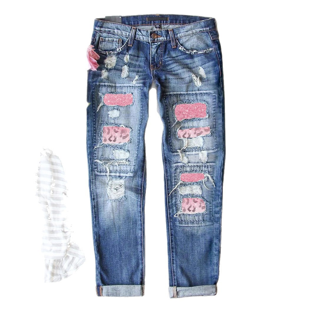 Damen Ripped Jeans mit modischen Patches und lässigem Schnitt