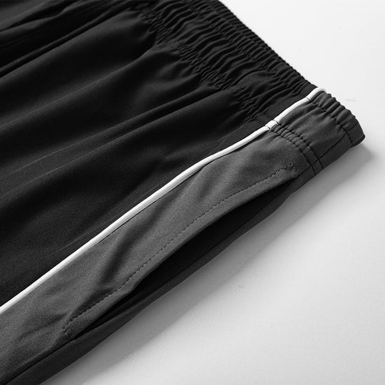 Herren Leichte Trainingshose im Relaxed-Fit mit elastischem Tunnelzugbund und kontrastseitiger Paspel Shop Nory