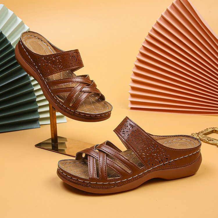 Damen komfortable und stilvolle Pantolette mit durchbrochenem Design