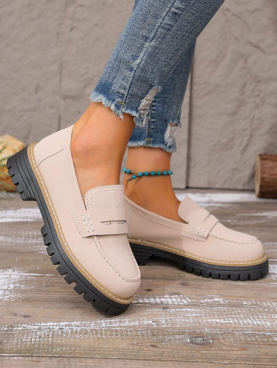 Damen Plateau-Loafer mit profilierter Gummisohle und Mokassin-Detail Shop Nory