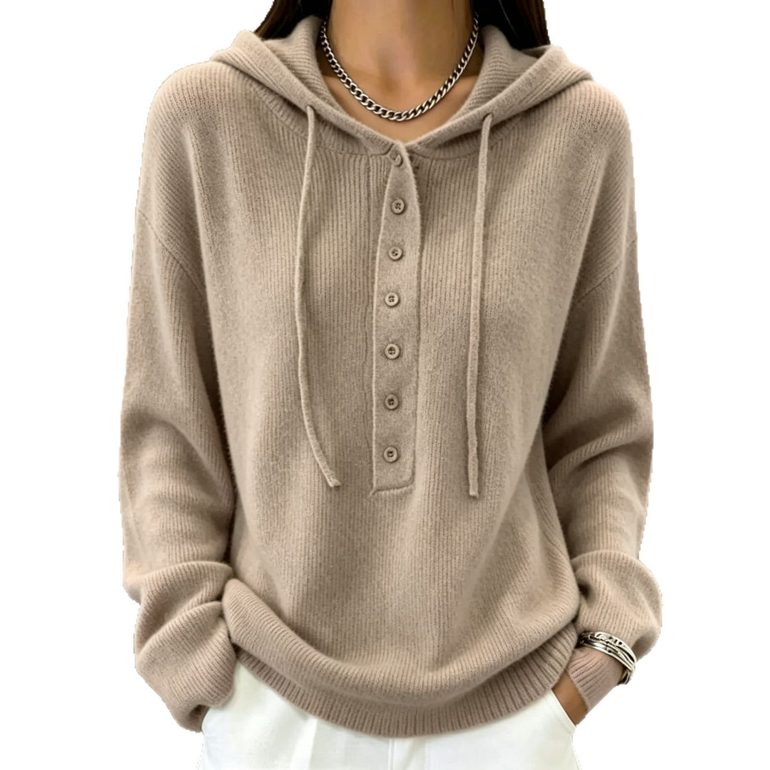 Damen Kapuzenpullover aus weichem Feinstrick mit Knopfleiste und relaxed Fit Shop Nory