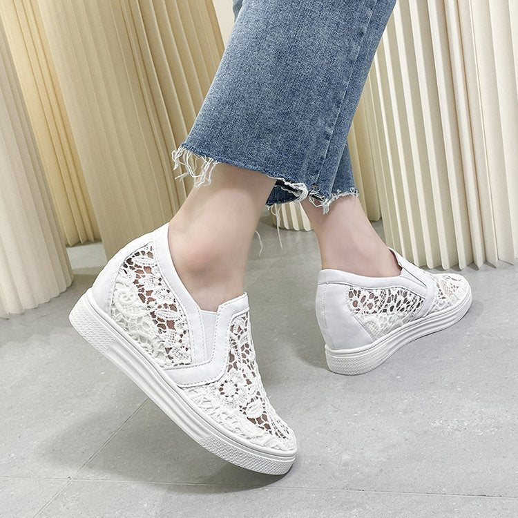 Damen Slip-On Keil-Sneaker mit Spitzen-Obermaterial Shop Nory