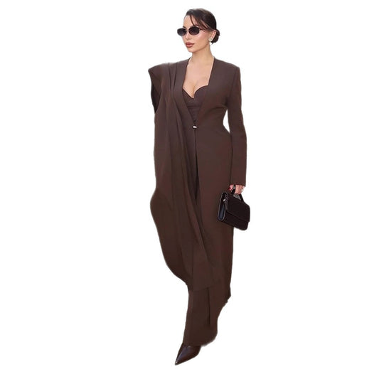 Damen Elegantes Mantelkleid mit Cape-Schulter und taillierter Silhouette Shop Nory