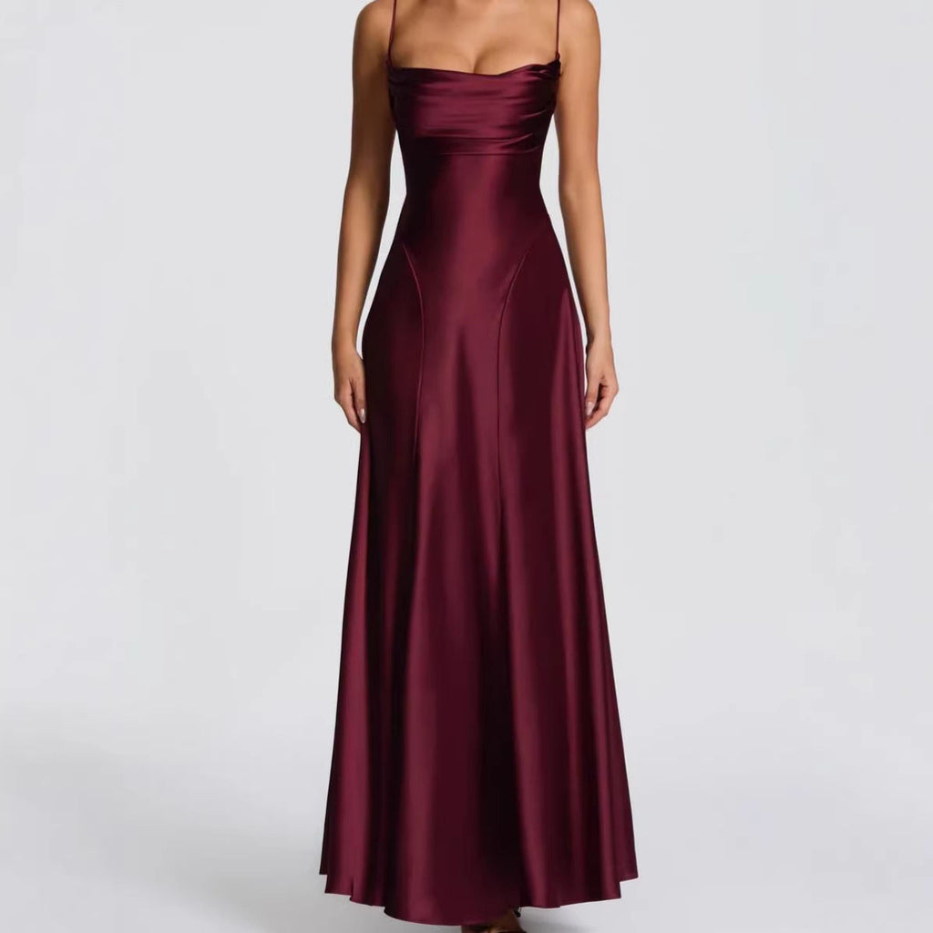 Damen Elegantes Maxi-Kleid mit fließendem Satin und verführerischem Spaghettiträger