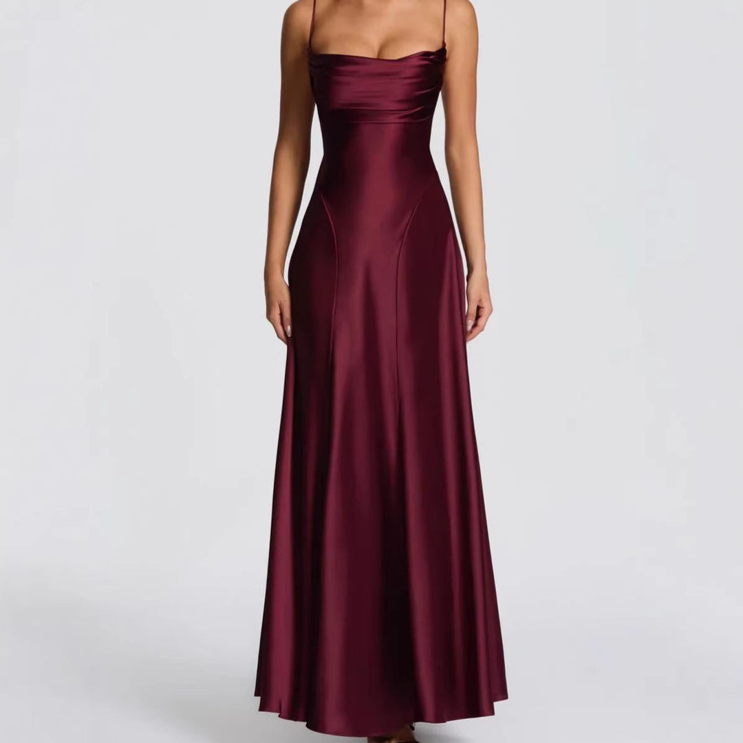 Damen Elegantes Maxi-Kleid mit fließendem Satin und verführerischem Spaghettiträger