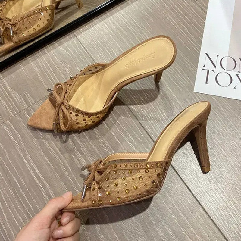 Damen elegante Mules mit zierlicher Schleifenverzierung und funkelnden Akzenten