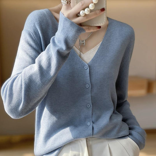 Damen Leichter V‑Ausschnitt‑Cardigan mit kastiger Silhouette und Kaschmir‑Optik Shop Nory