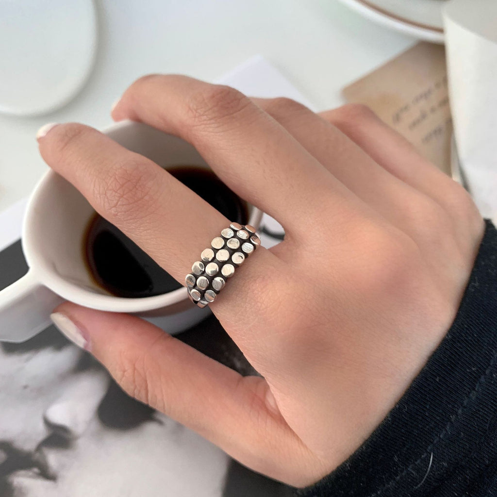 Damen moderner und stylischer Ring mit innovativem Design Shop Nory