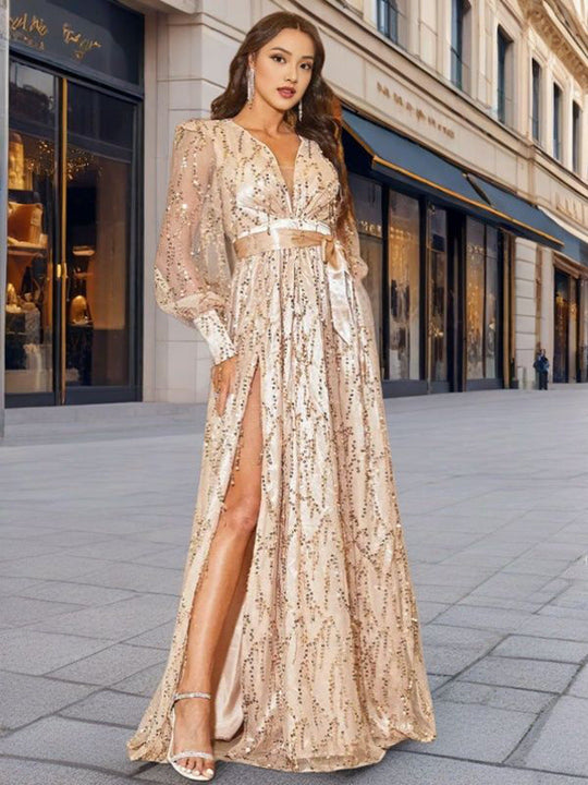 Damen Glamouröses Abendkleid mit schimmernden Pailletten und tiefem Schlitz