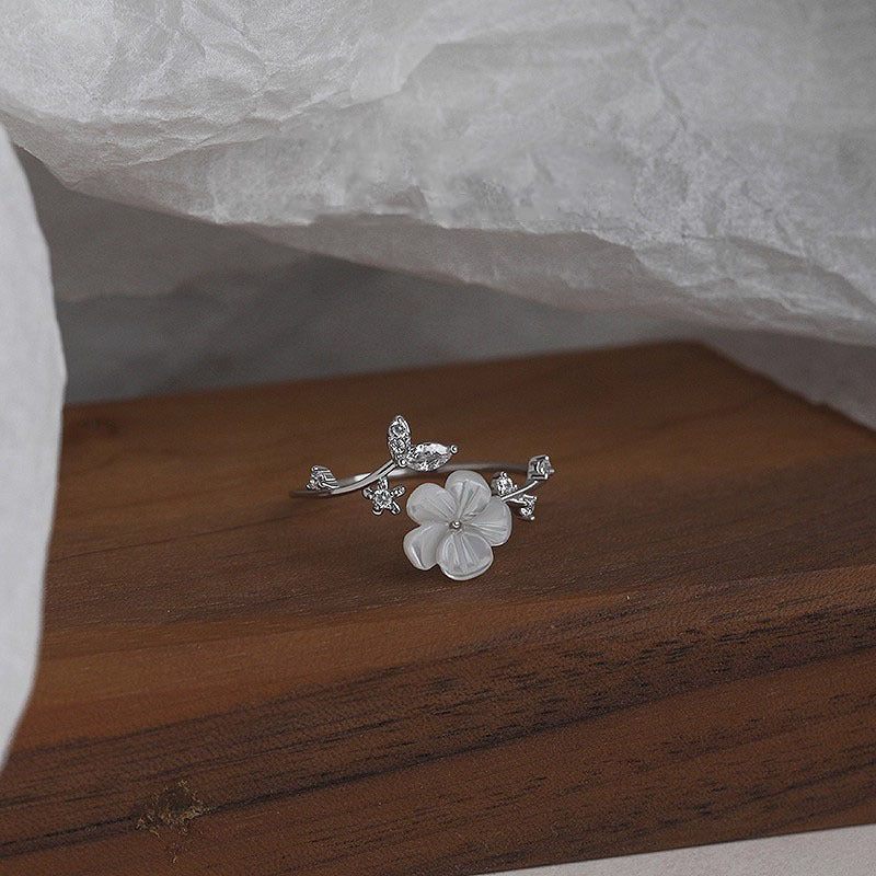 Damen Floraler Ring mit kunstvoller Gestaltung Shop Nory