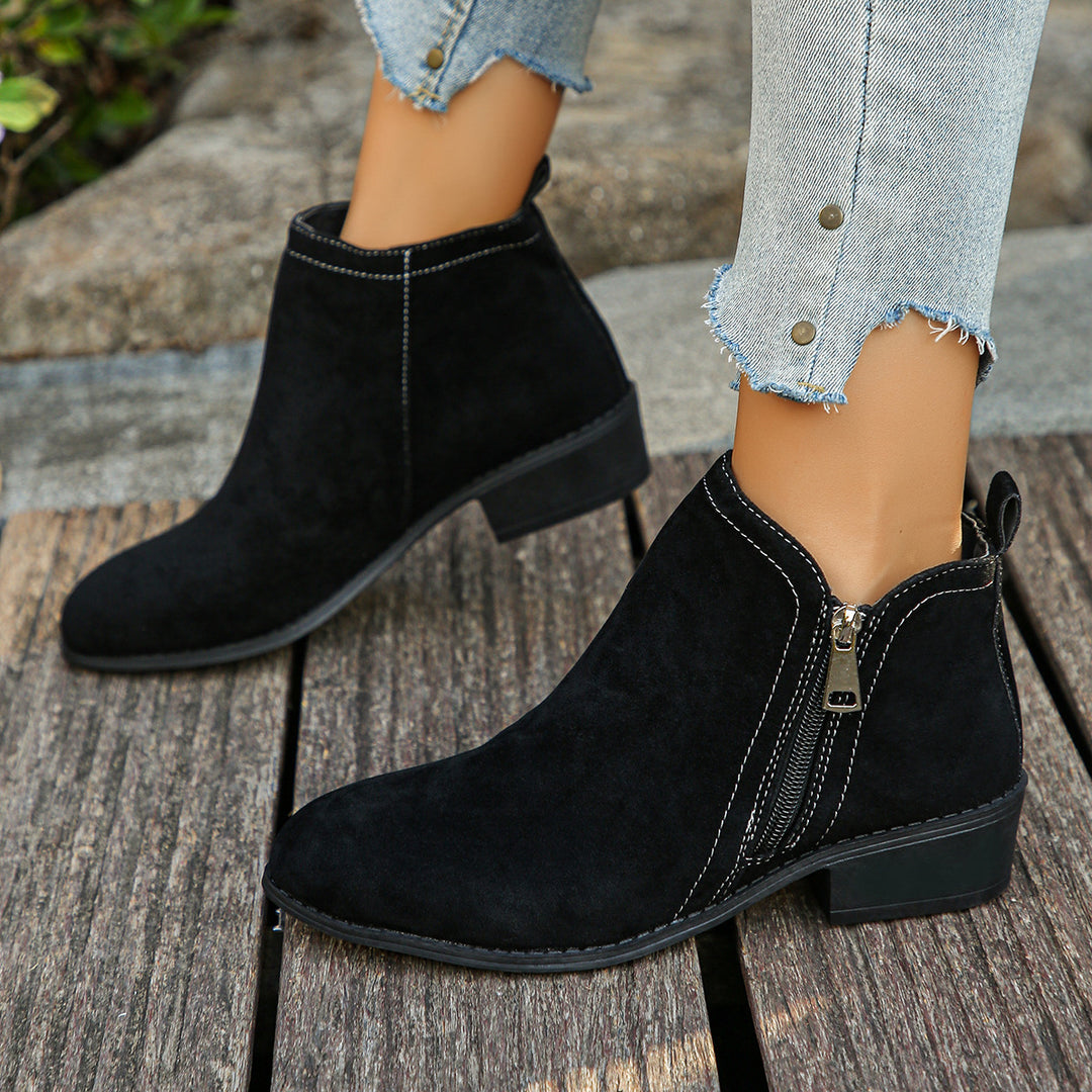 Damen elegante Ankle-Boots aus Velourslederimitat mit seitlichem Reißverschluss und niedrigem Blockabsatz Shop Nory