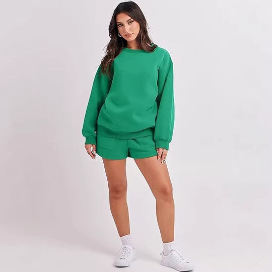 Damen Lässiges Sweatset mit Oversize‑Sweatshirt und hochgeschnittenen Shorts Shop Nory