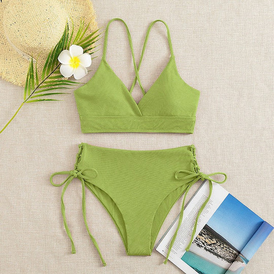 Damen Triangel-Bikini mit raffinierter Raffung Shopnory