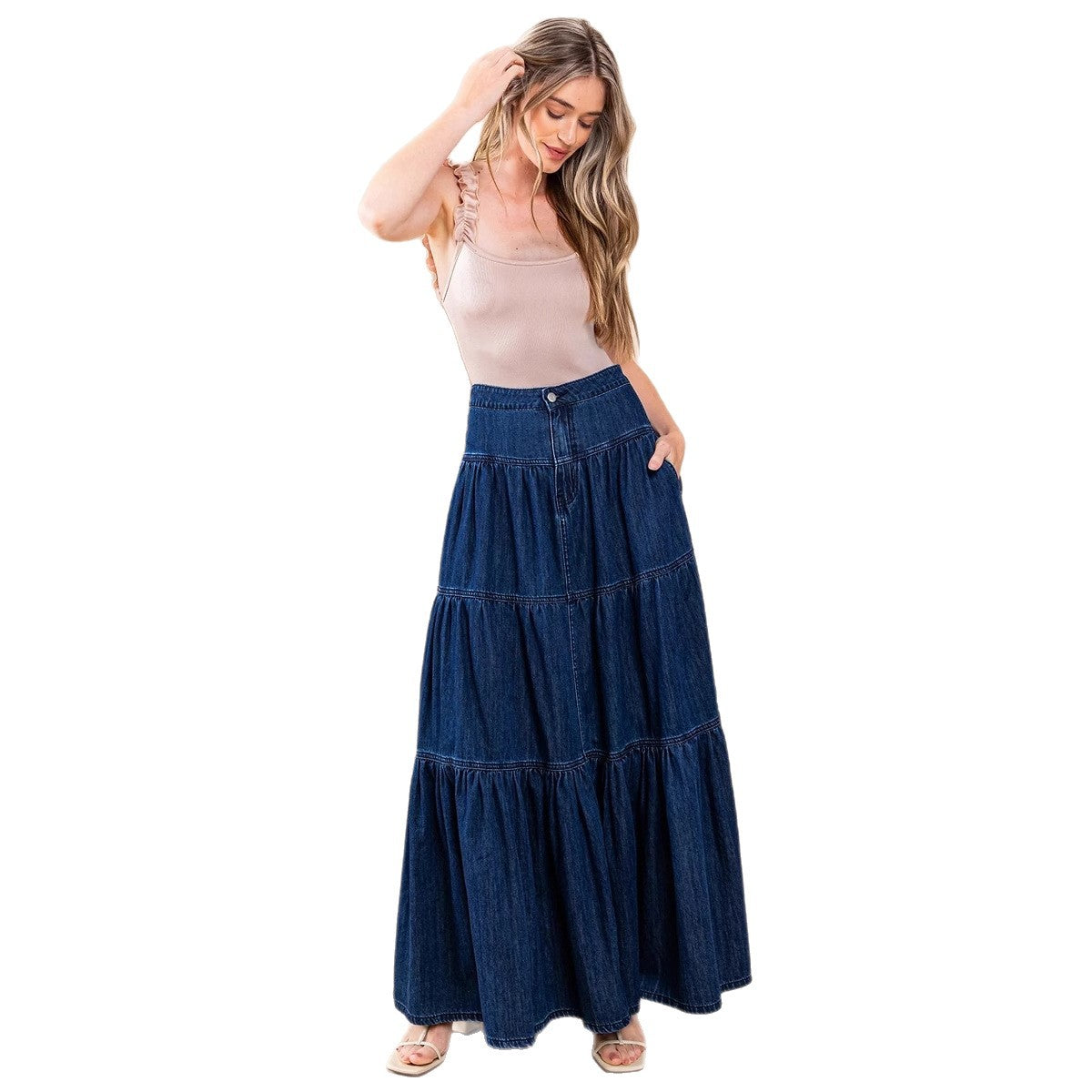 Damen Denim Maxikleid im Boho-Stil mit voluminösem Rock und Rüschen