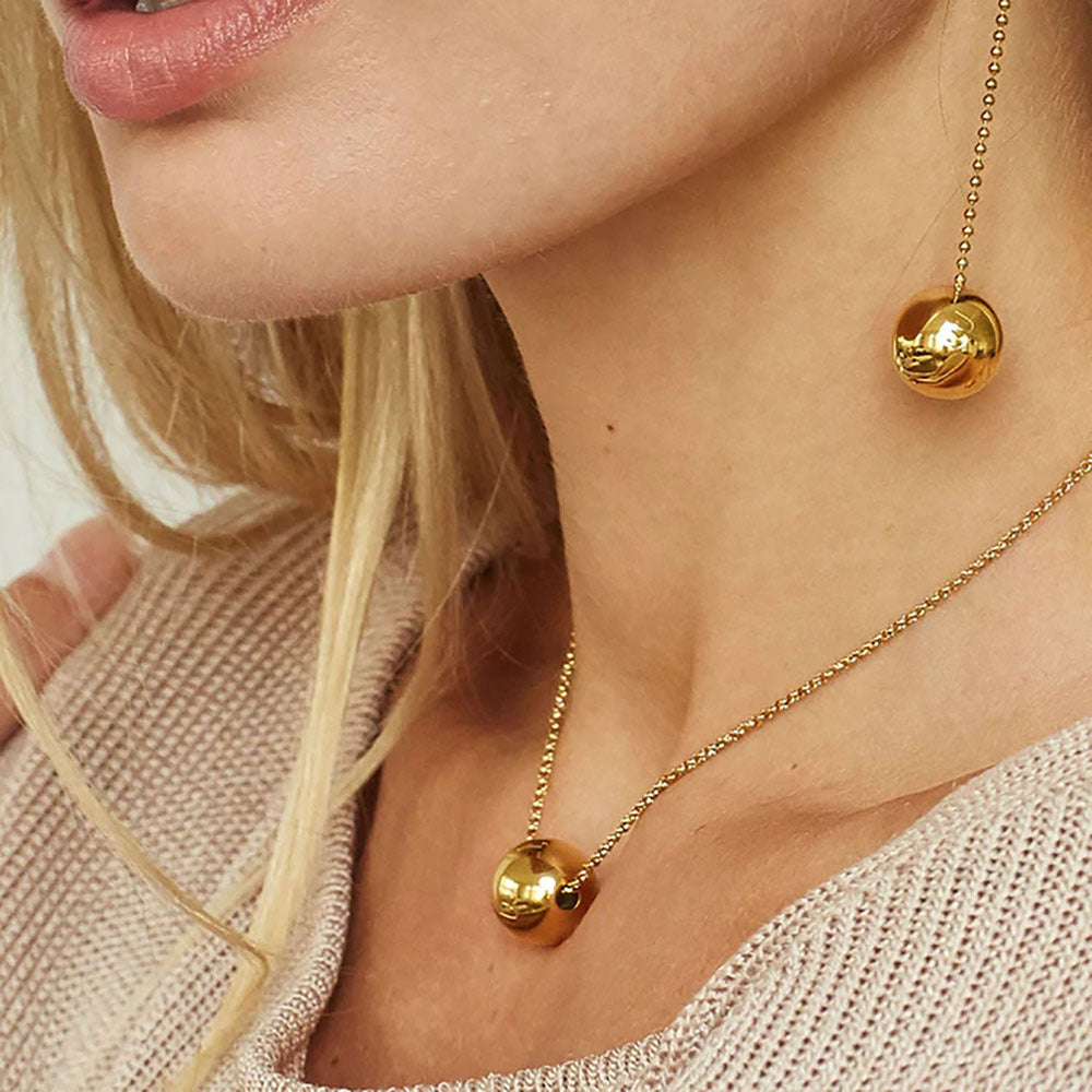 Damen Halskette mit elegantem, glänzendem Kugel-Anhänger Shop Nory