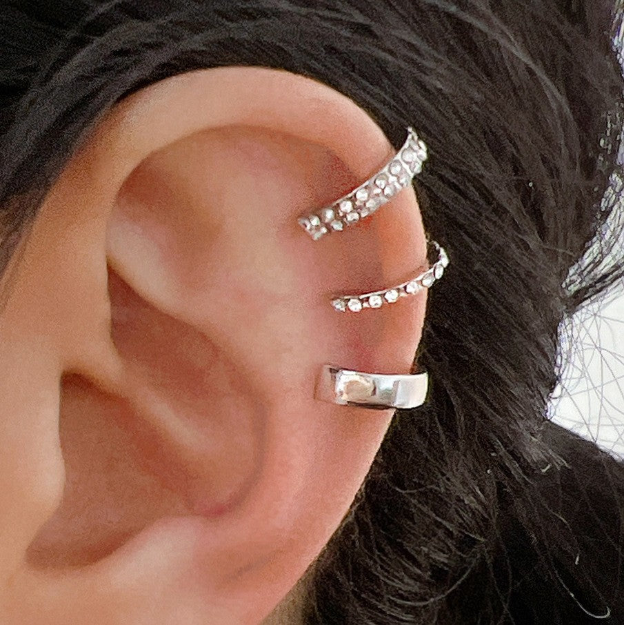 Damen Ohrringe mit modernen, geschwungenen Designs Shop Nory