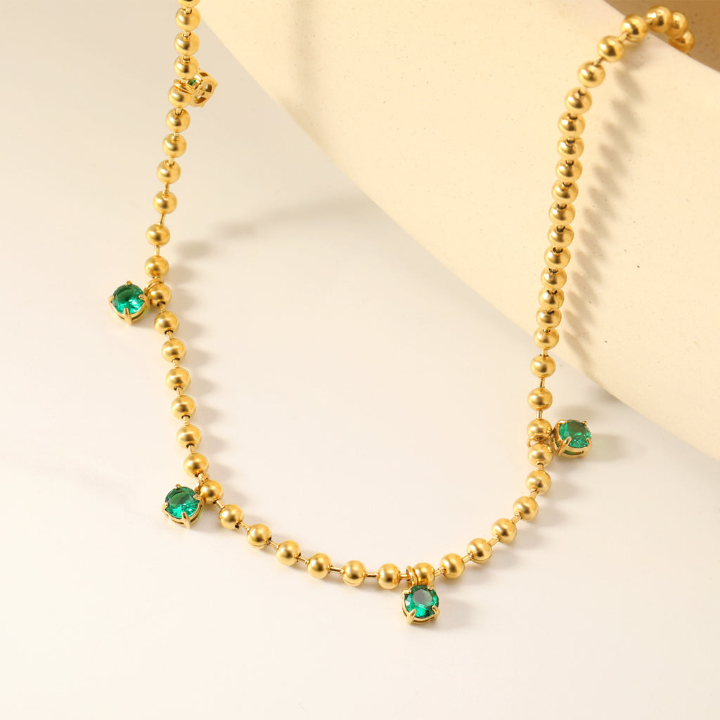Damen elegante Halskette mit funkelnden Zirkonia und poliertem Goldfinish Shop Nory