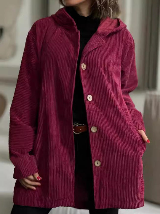 Damen Kapuzenjacke aus Rippstoff mit Holzknöpfen und Freizeit-Schnitt