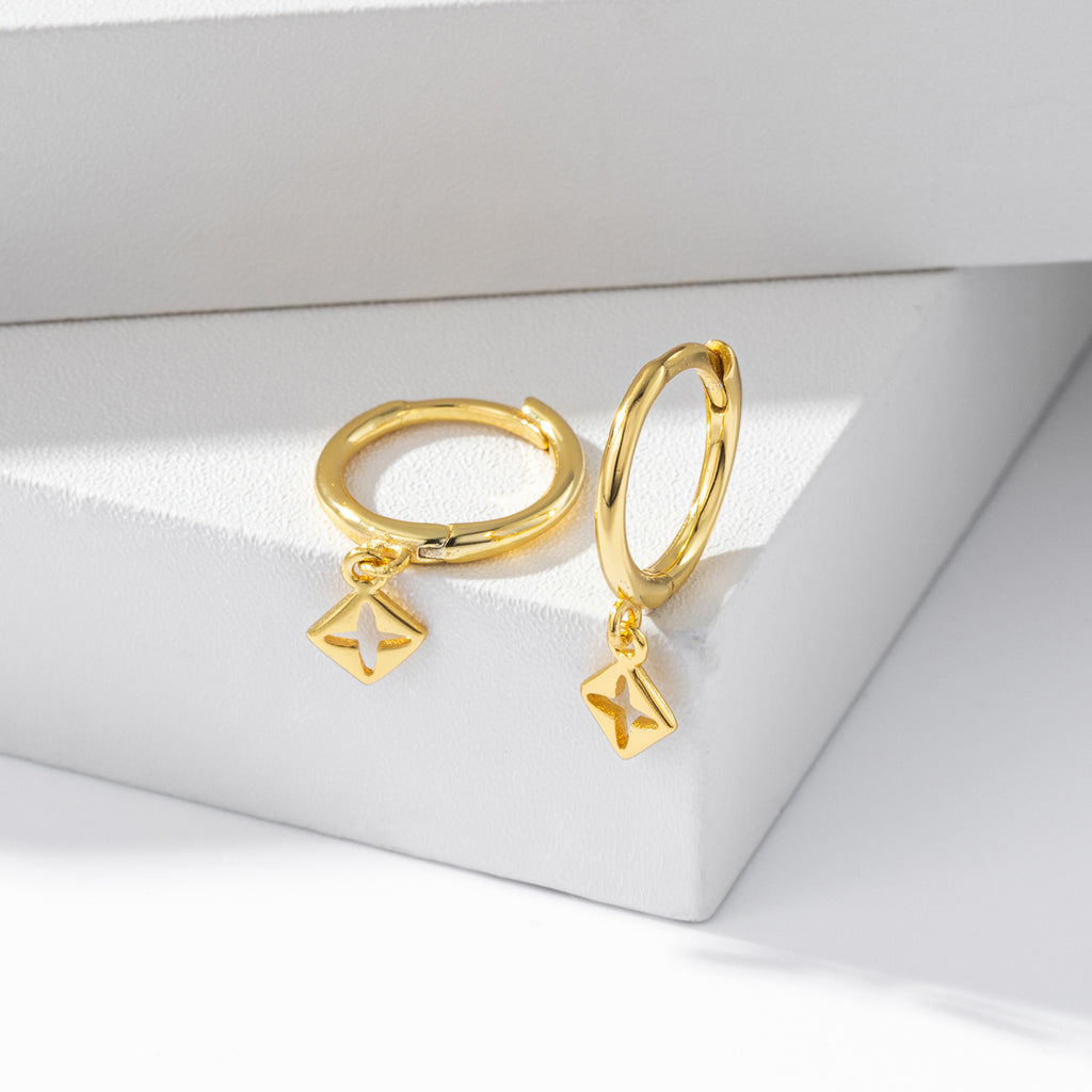 Damen Creolen mit filigranem Anhängerdesign Shop Nory
