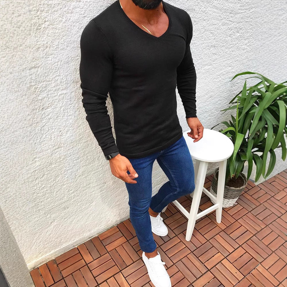 Herren figurbetontes Longsleeve aus Baumwolle mit V-Ausschnitt