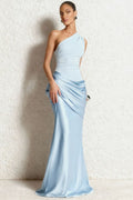 Damen Elegantes asymmetrisches Abendkleid mit fließendem Satin und raffiniertem Drapierungsdetail