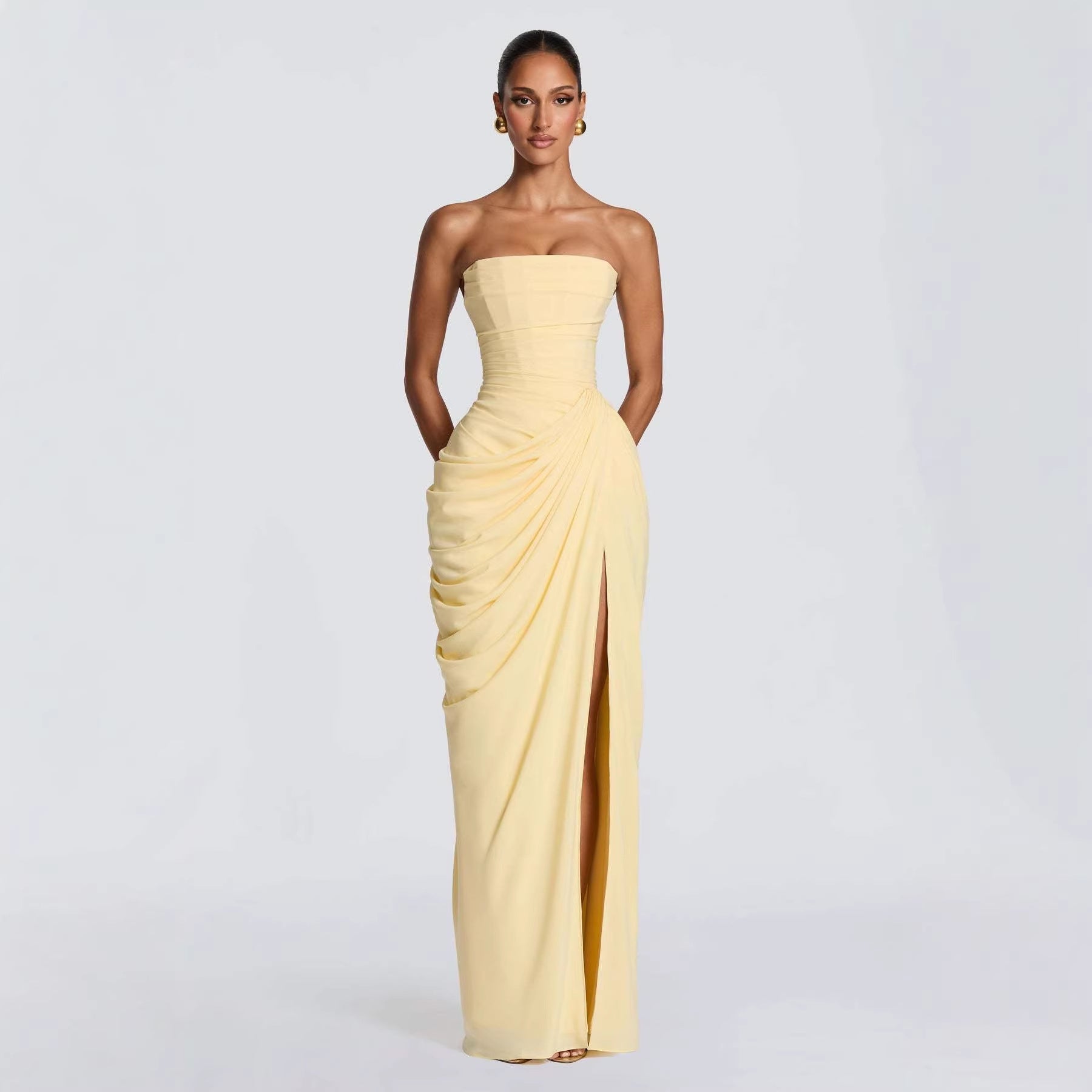 Damen Elegantes Langarm Abendkleid mit asymmetrischer Drapierung und schmalem Schlitz ShopNory