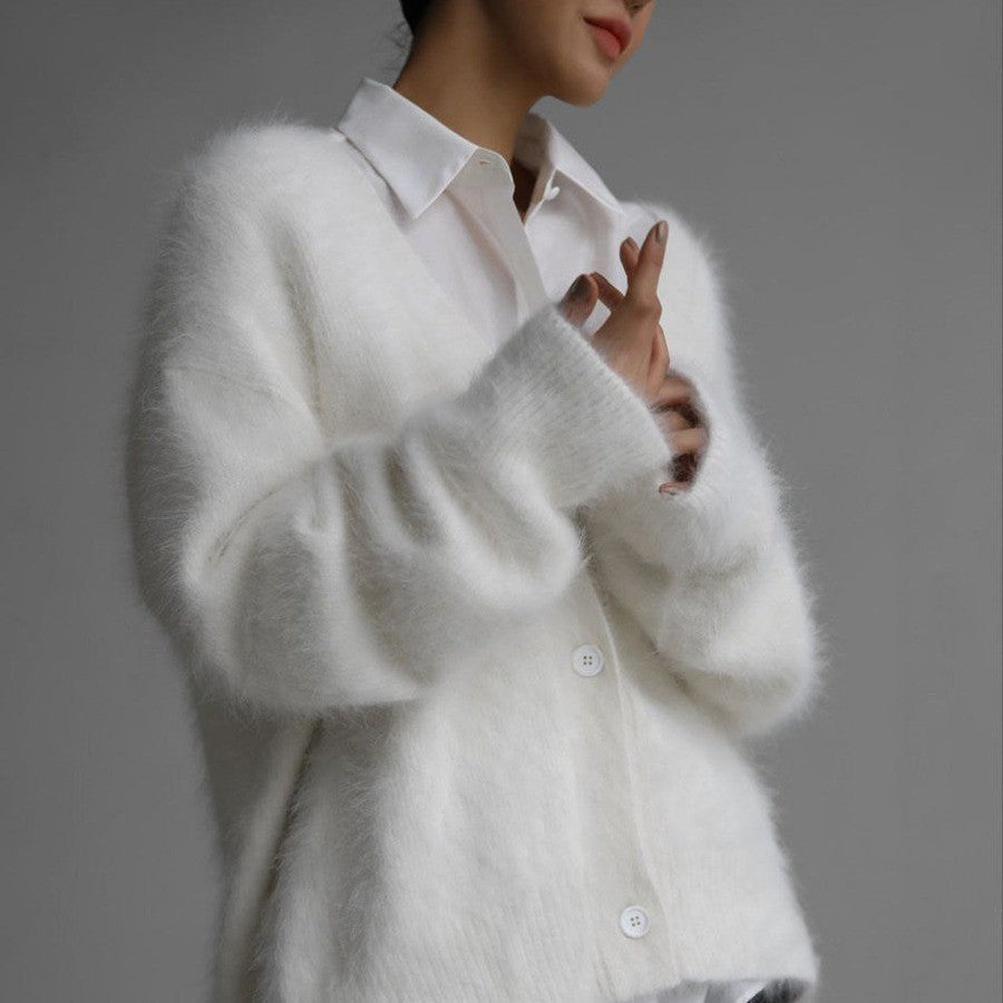 Damen Flauschige Mohair-Optik Strickjacke mit V-Ausschnitt und Oversize-Schnitt Shop Nory