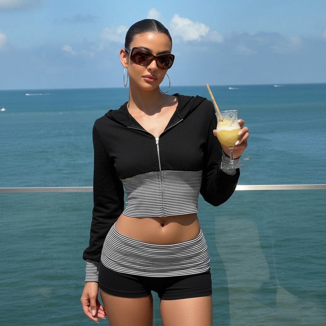 Damen nan kurz geschnittenes Lounge-Set mit Kapuzen-Cropped-Zip und gestreiften Highwaist-Shorts Shop Nory