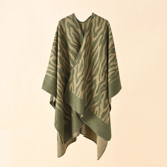 Damen Zebra‑Jacquard Poncho‑Cape im Oversize‑Kimono‑Fall aus weichem Feinstrick Shop Nory