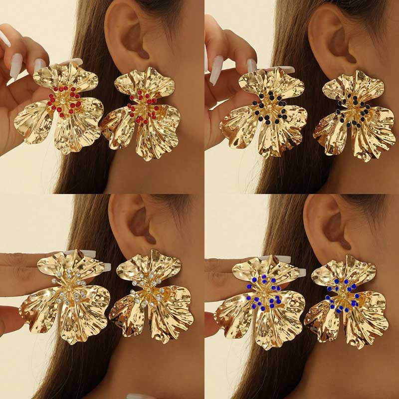 Damen Hängende Ohrringe mit kunstvollem Blumendesign Shop Nory