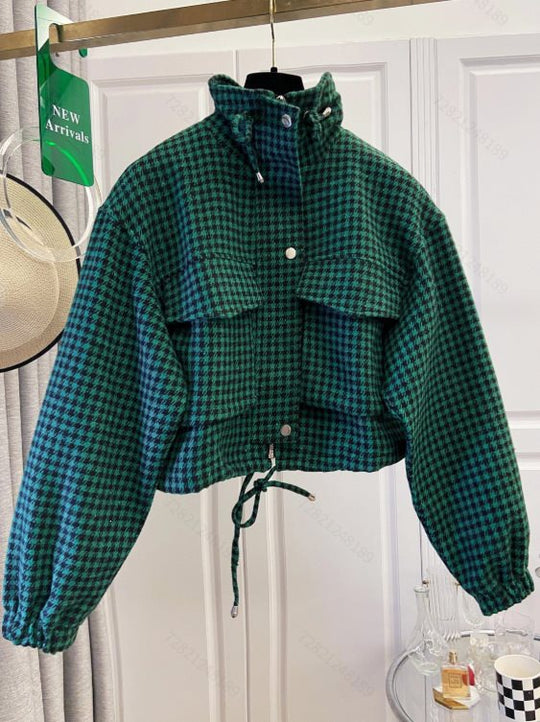 Damen Karo-Cropped-Jacke mit Stehkragen, Tunnelzug und elastischen Bündchen Shop Nory