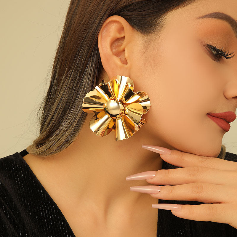 Damen Glamouröse Ohrringe im blühenden Design Shop Nory