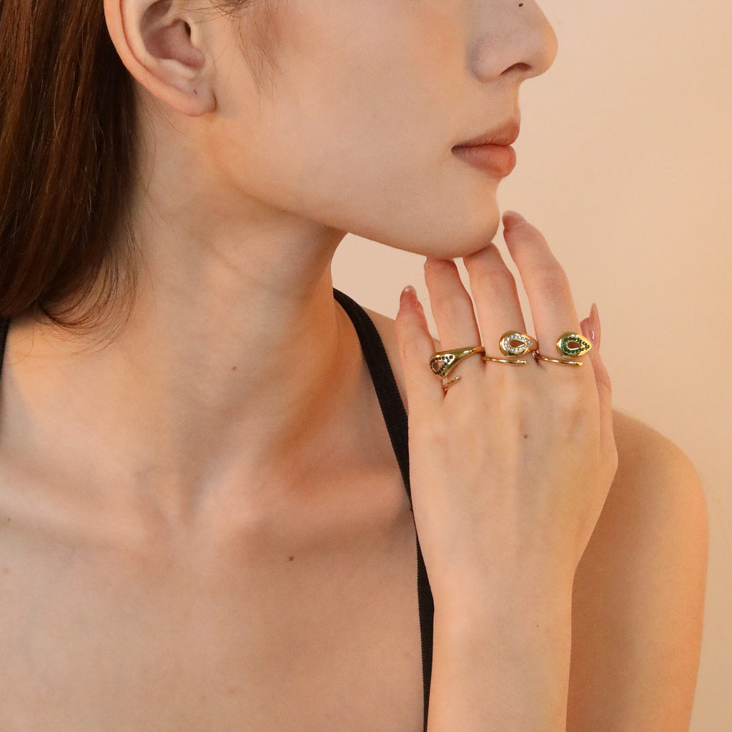 Damen Ring mit elegantem Tropfen-Design und funkelnden Zirkonia Akzenten Shop Nory