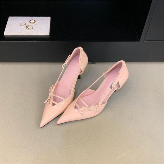 Damen Elegante spitz zulaufende Slingback-Ballerinas mit verstellbarem Knöchelriemen, V‑Ausschnitt und zierlicher Schleife Shop Nory